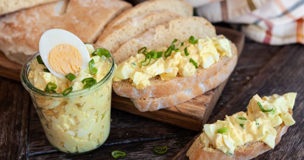Eiersalat und Feinkostprodukte aus Wachteleiern